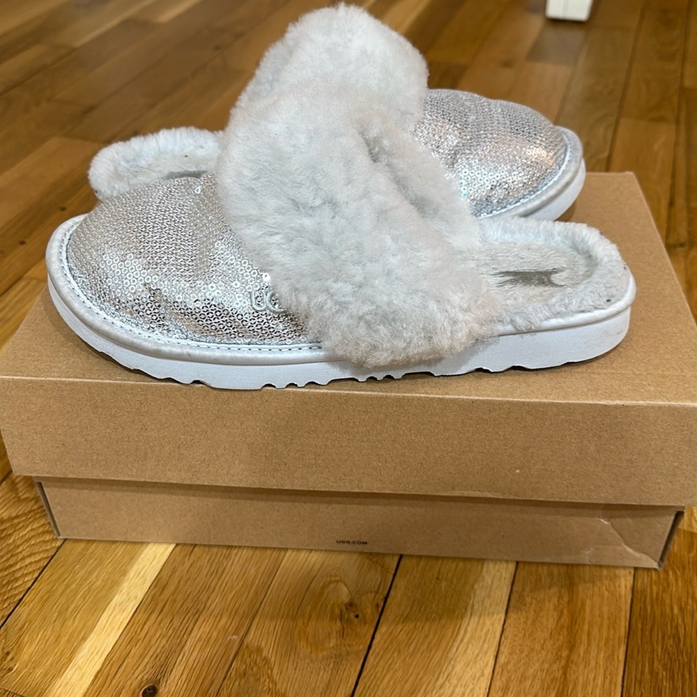 UGG Cozy II Mirror Ball
